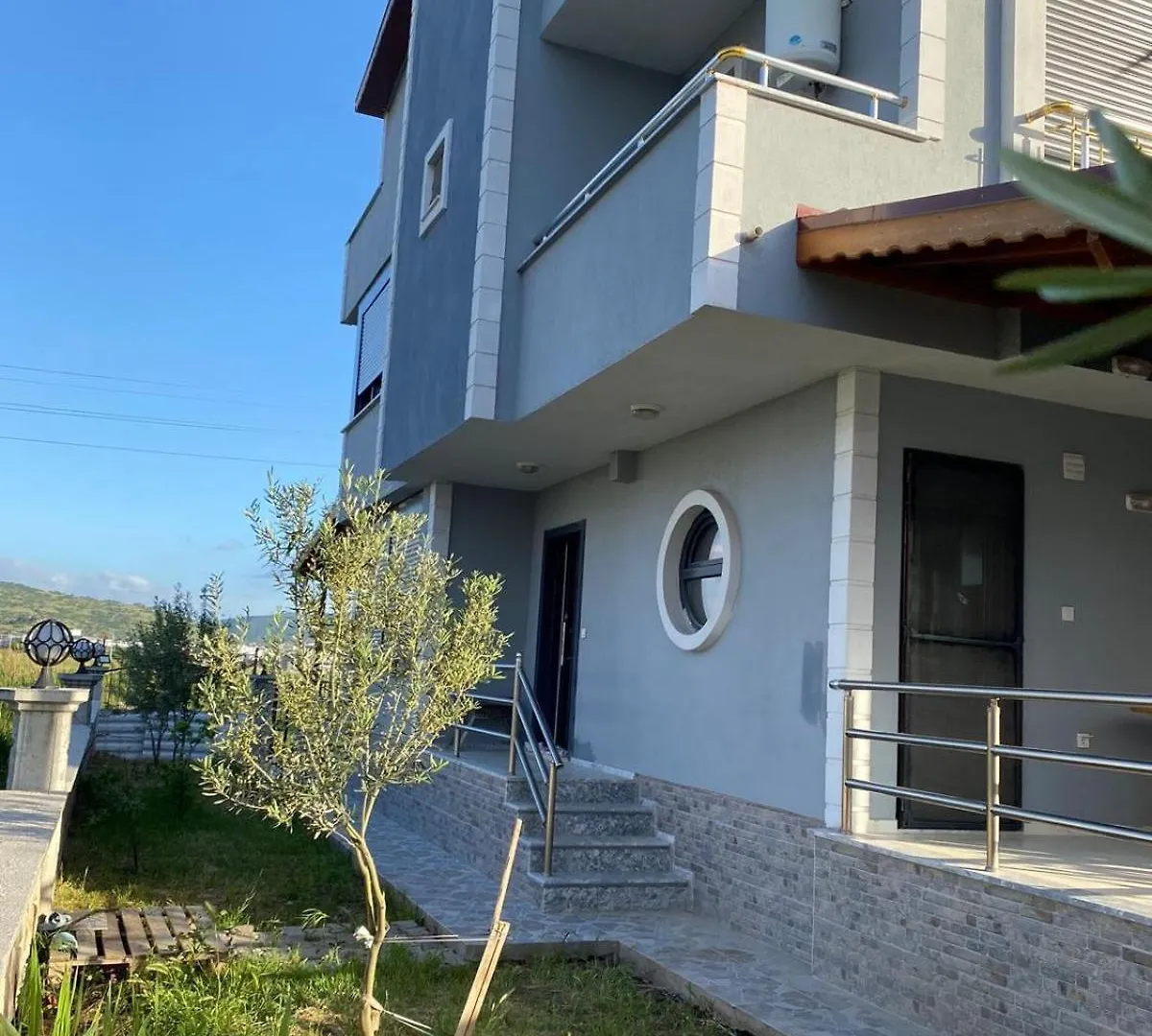 Luxurious Triplex Summer House - Brand New In Beautiful Dikili